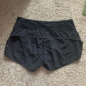 Lululemon Black Speed Up 2.5” Shorts